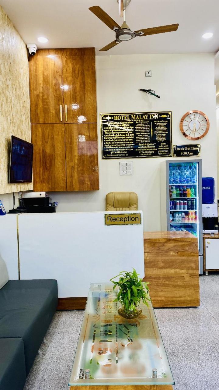 Hotel Malay Inn Ujjain Ngoại thất bức ảnh